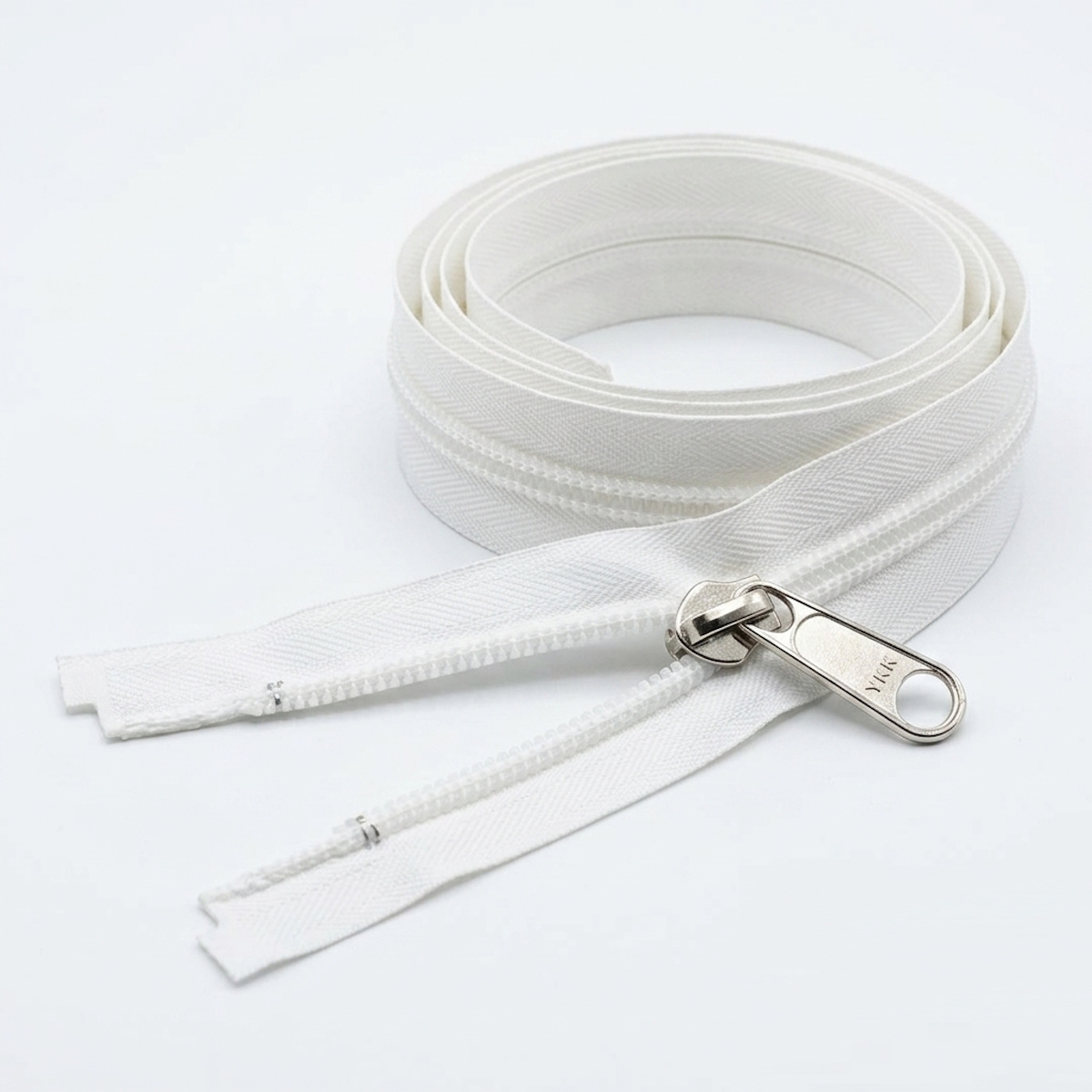YKK 2-Wege teilbar Spirale, weiß 582, 200 cm, Metall, 10mm, Band 40mm, Doppelgriff (10CF Two-way)